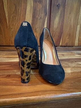 Coach Black Suede Leopard-Print Block Heel Pumps size 7.5